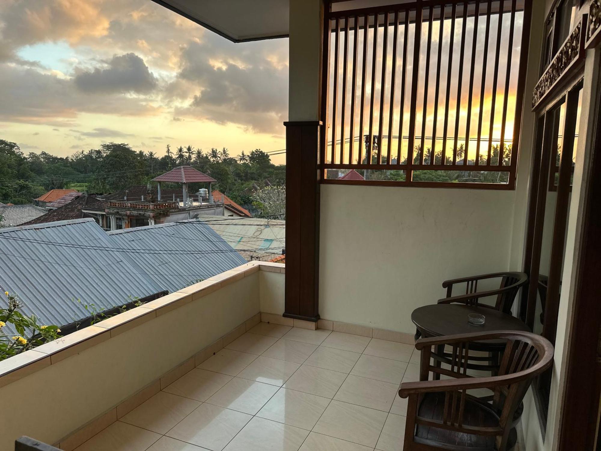 Brata Inn Ubud Exterior photo