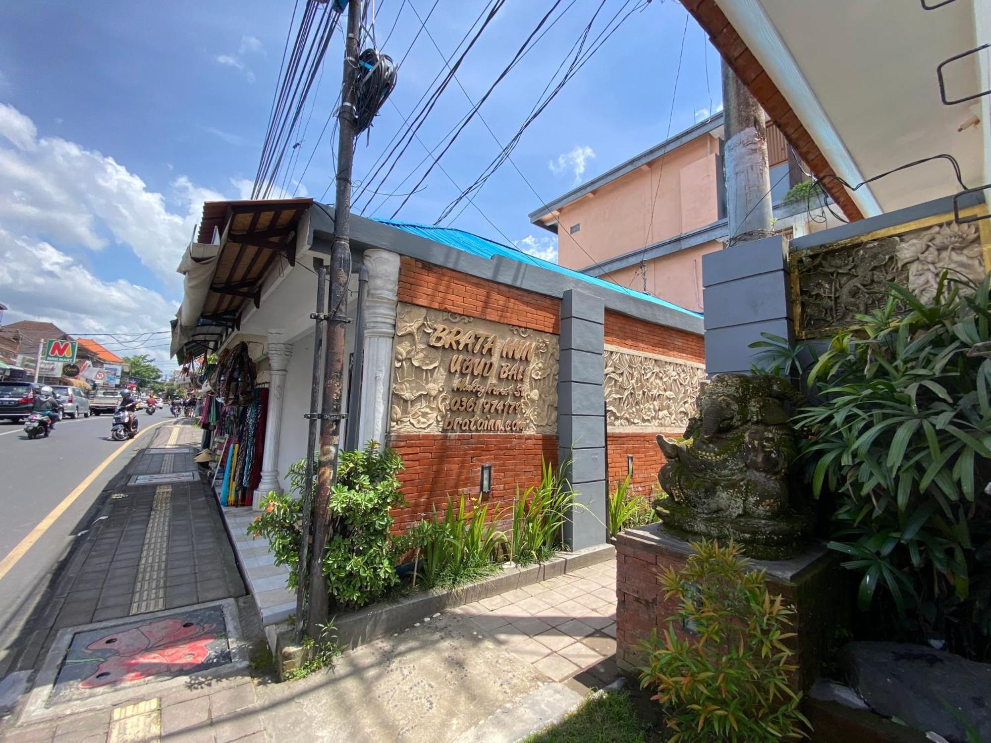 Brata Inn Ubud Exterior photo